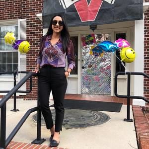 Meet your Posher, Loanne